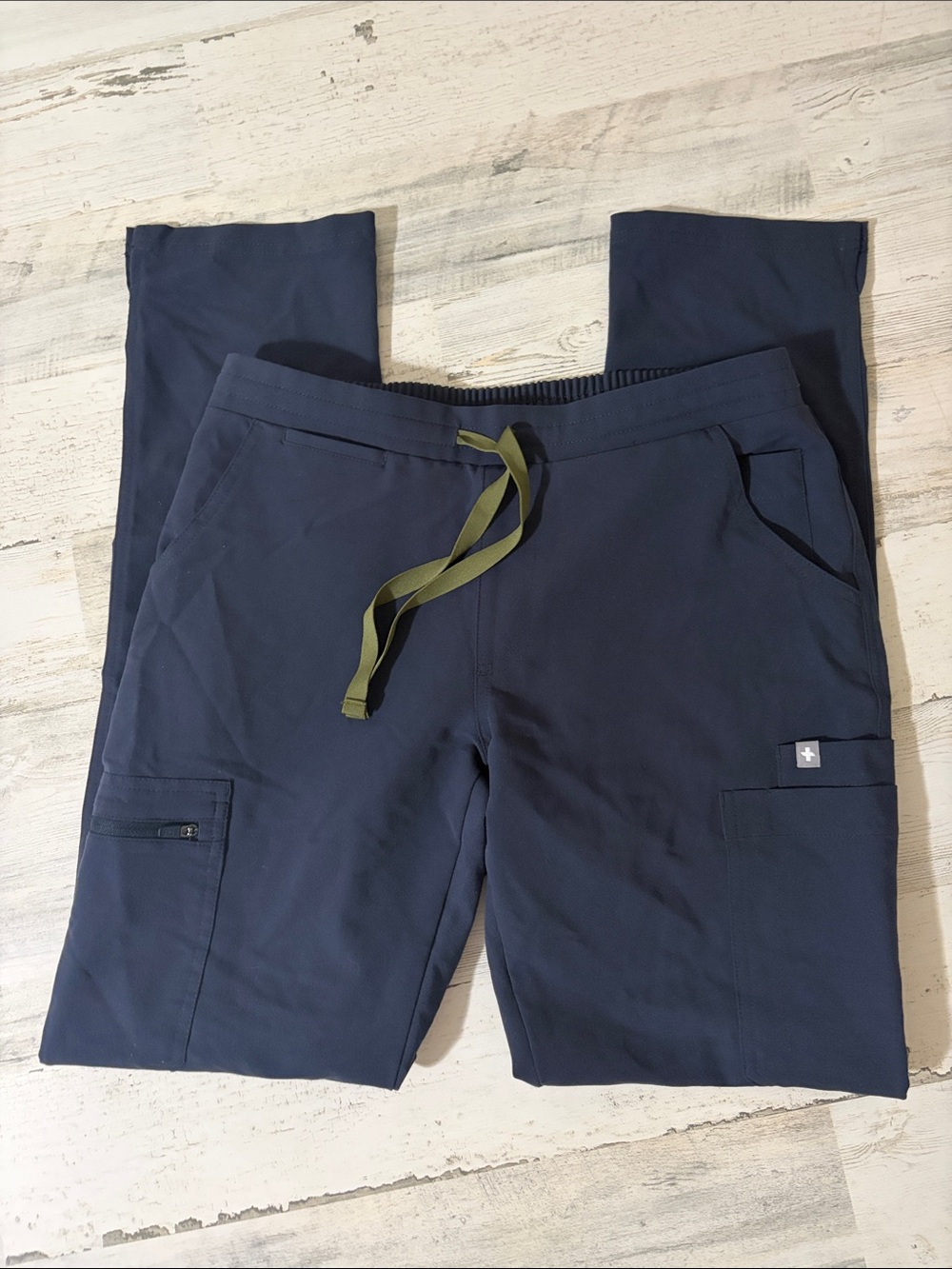 Figs Navy Scrub Bottoms Size XS - Picture 1 of 10